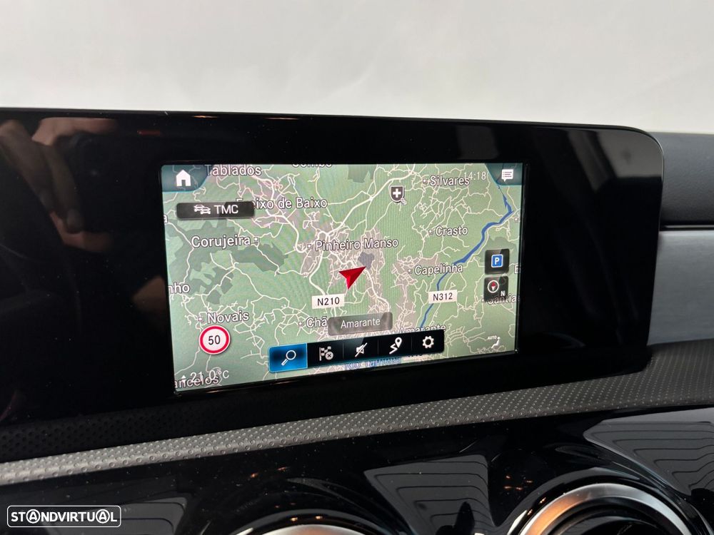Mercedes-Benz A 250 e 8G-DCT AMG Line - 11