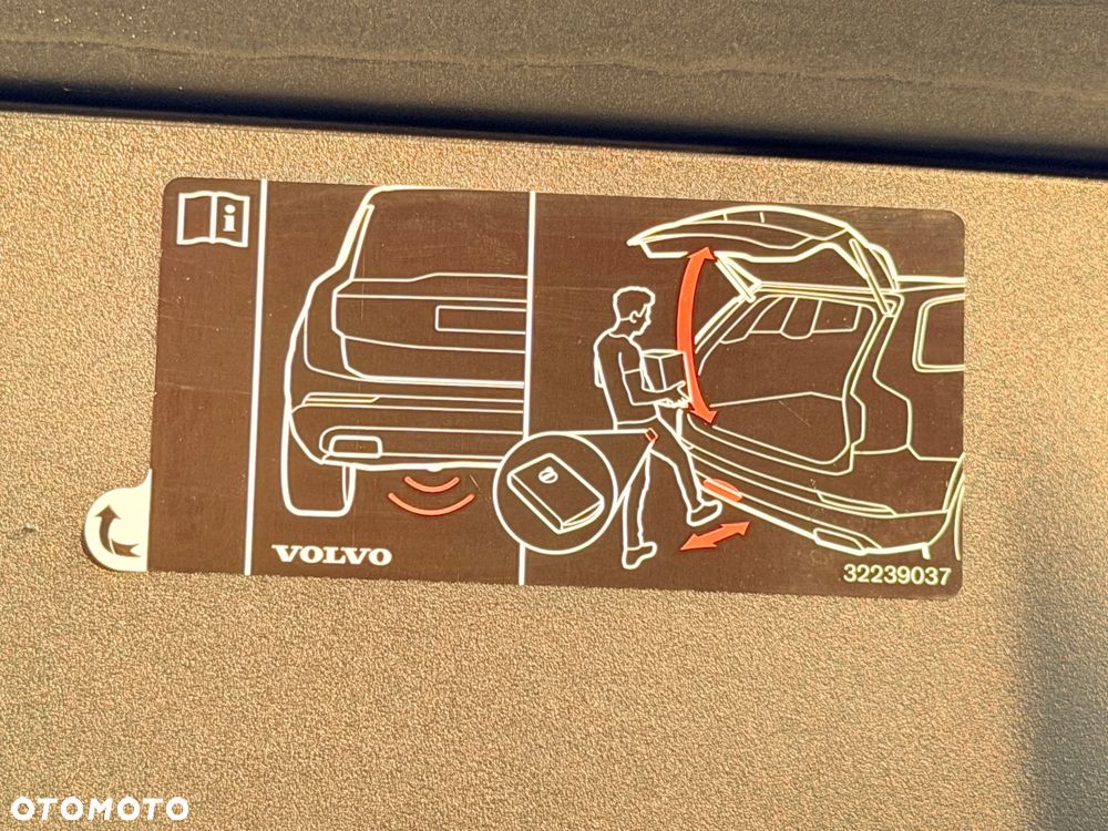 Volvo V90 B4 D Geartronic Momentum Pro - 22