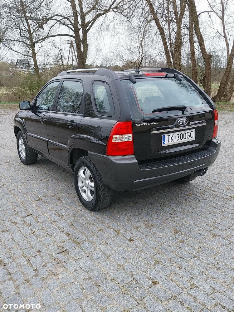 Kia Sportage 2.0 Expedition + - 16
