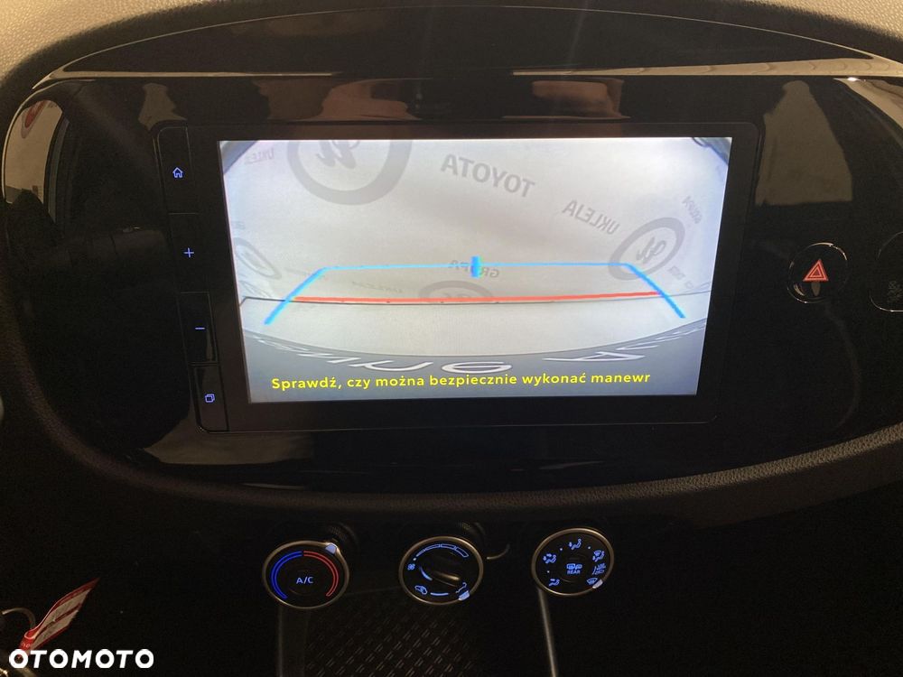 Toyota Aygo X 1.0 VVT-i Style CVT - 17