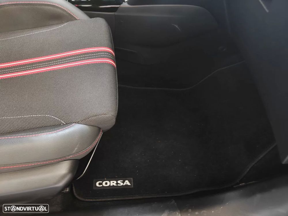 Opel Corsa 1.2 T GS - 11