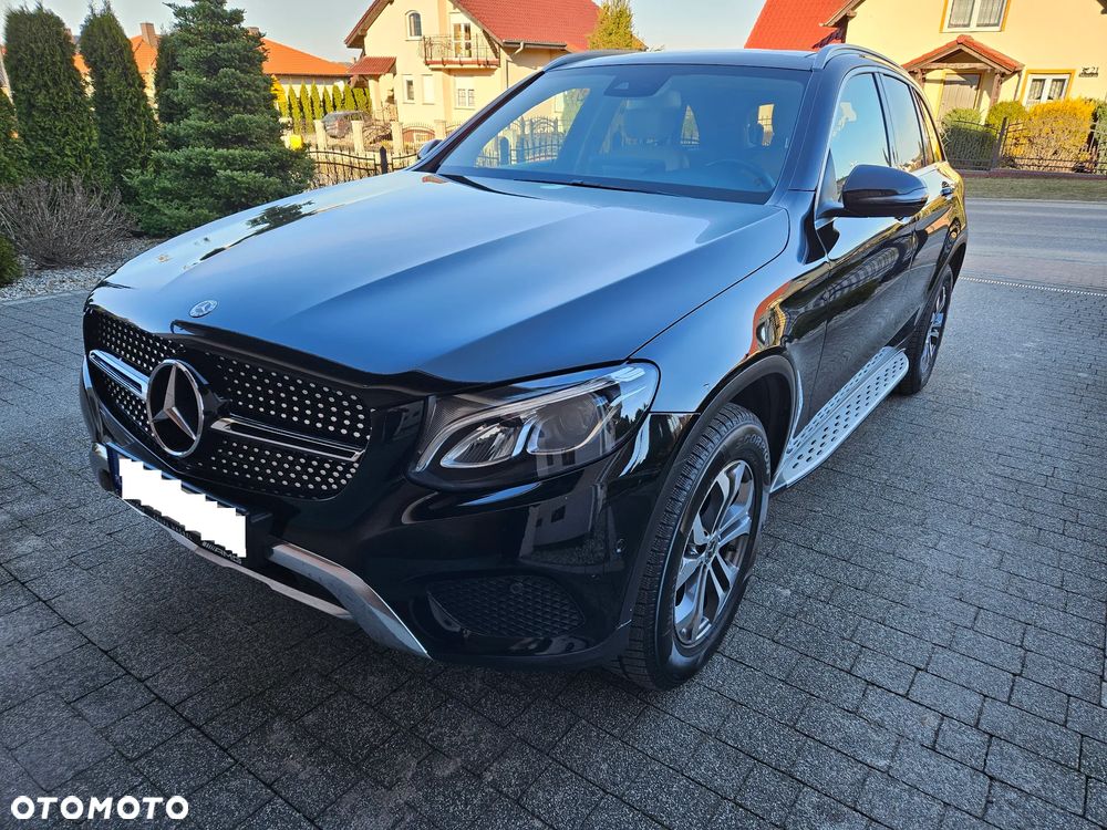 Mercedes-Benz GLC - 1