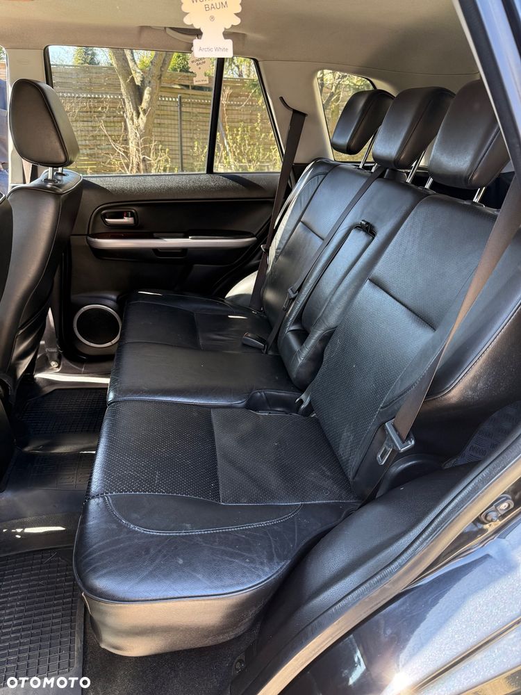Suzuki Grand Vitara 1.9 DDiS - 9