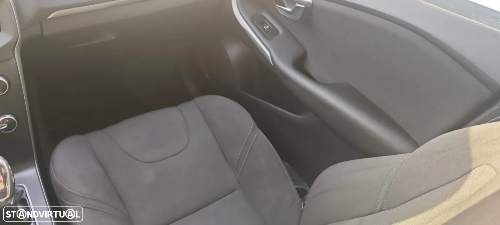 Volvo V40 1.6 D2 Kinetic - 14