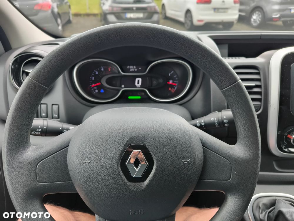 Renault Trafic - 20