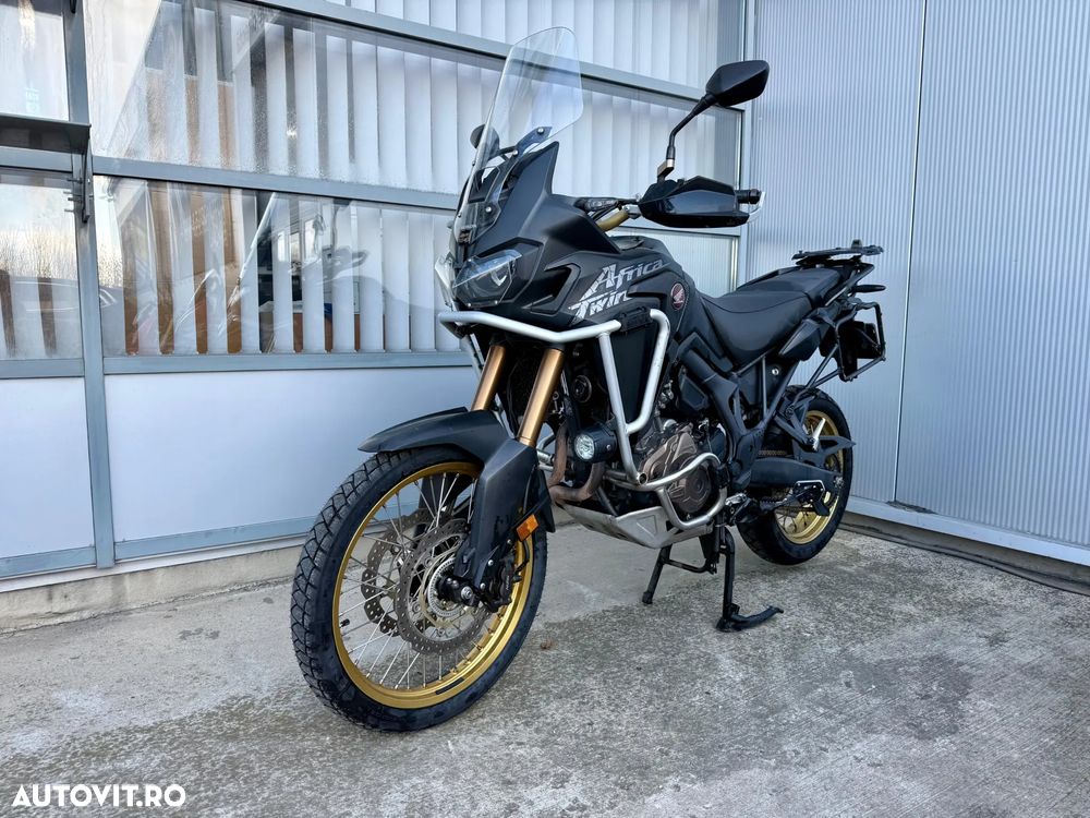 Honda Africa Twin - 1