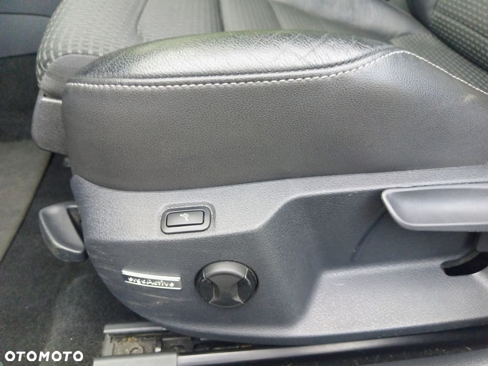 Volkswagen Golf 1.4 TSI DSG Highline - 13