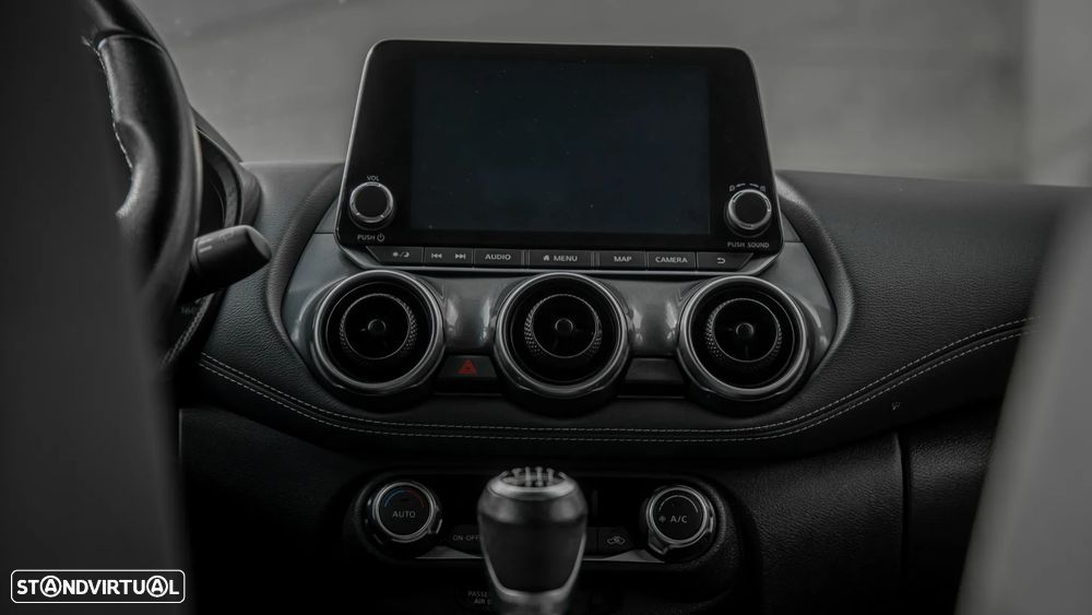 Nissan Juke 1.0 DIG-T N-Connecta NAV. - 19