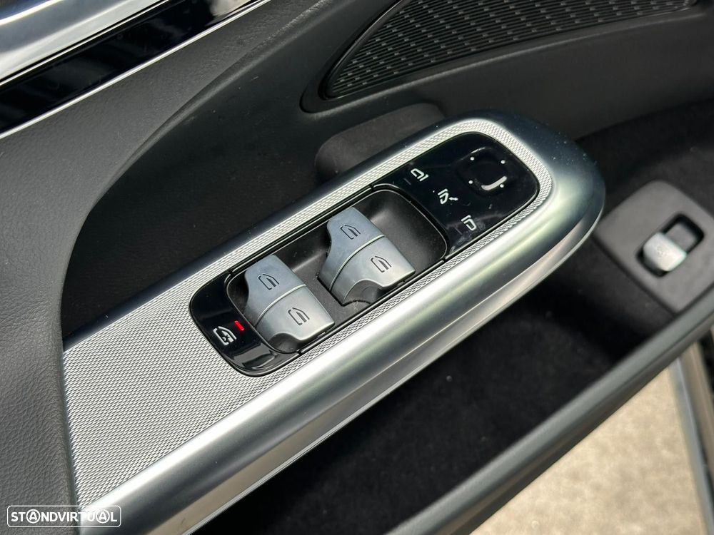 Mercedes-Benz E 300 de AMG Line - 12