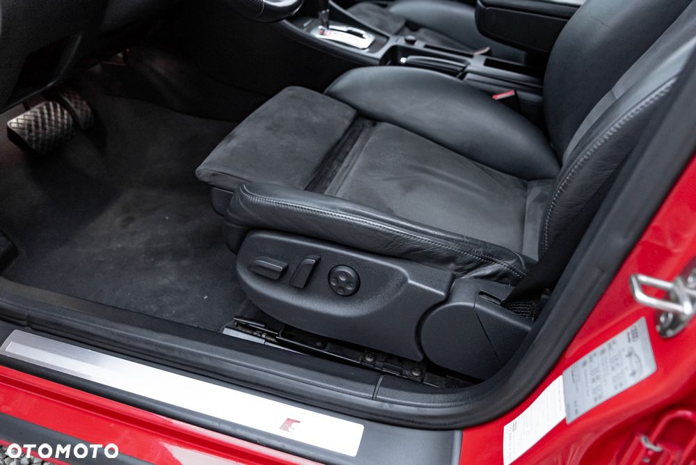 Audi S4 Avant tiptronic - 20