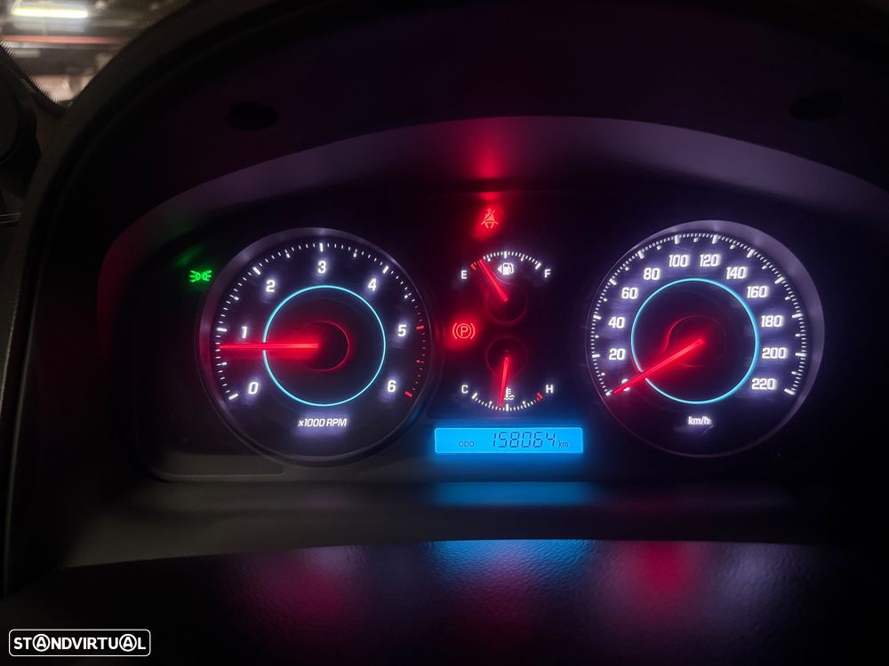 Chevrolet Captiva 2.2 VCDi Seven Xtreme 164g 7L - 46
