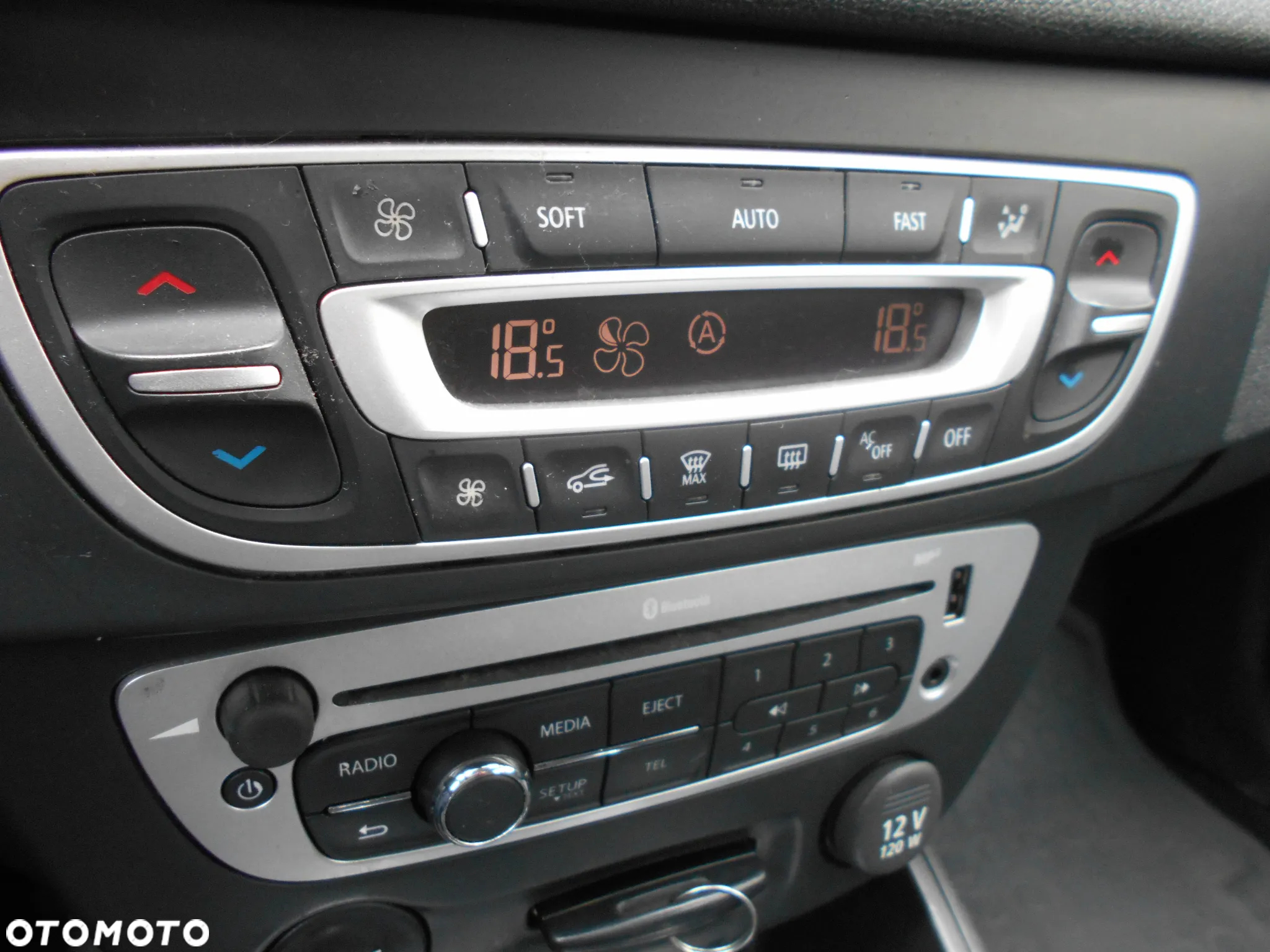 Renault Megane 1.6 16V Style Edition - 8