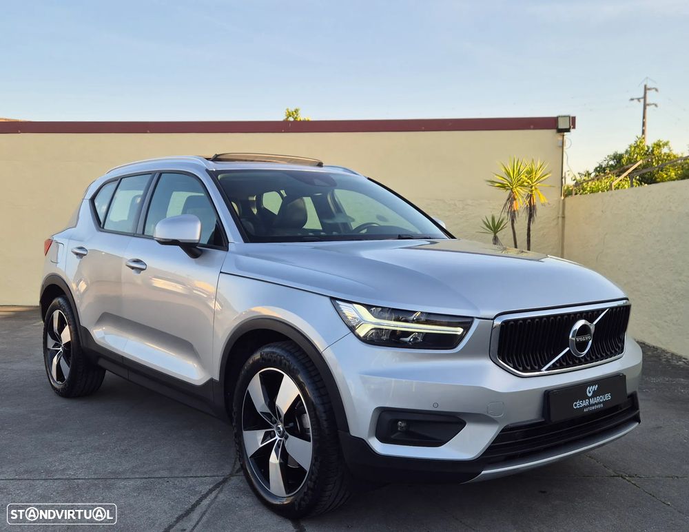 Volvo XC 40 2.0 D4 Momentum Plus AWD - 10