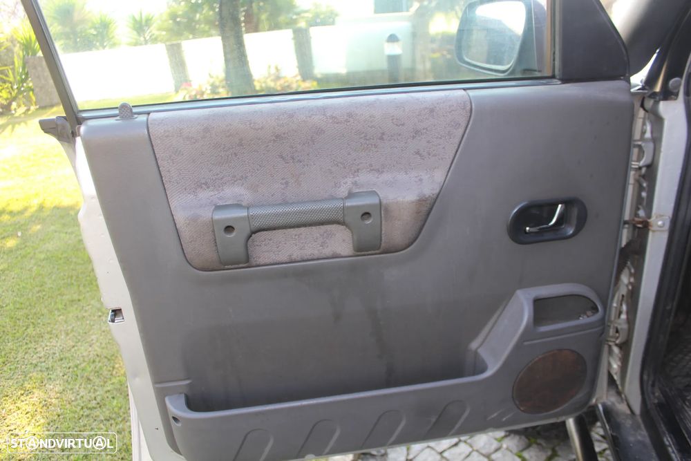 Land Rover Discovery 2.5 TD5 - 20