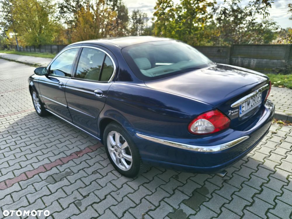 Jaguar X-Type 2.5 High - 3
