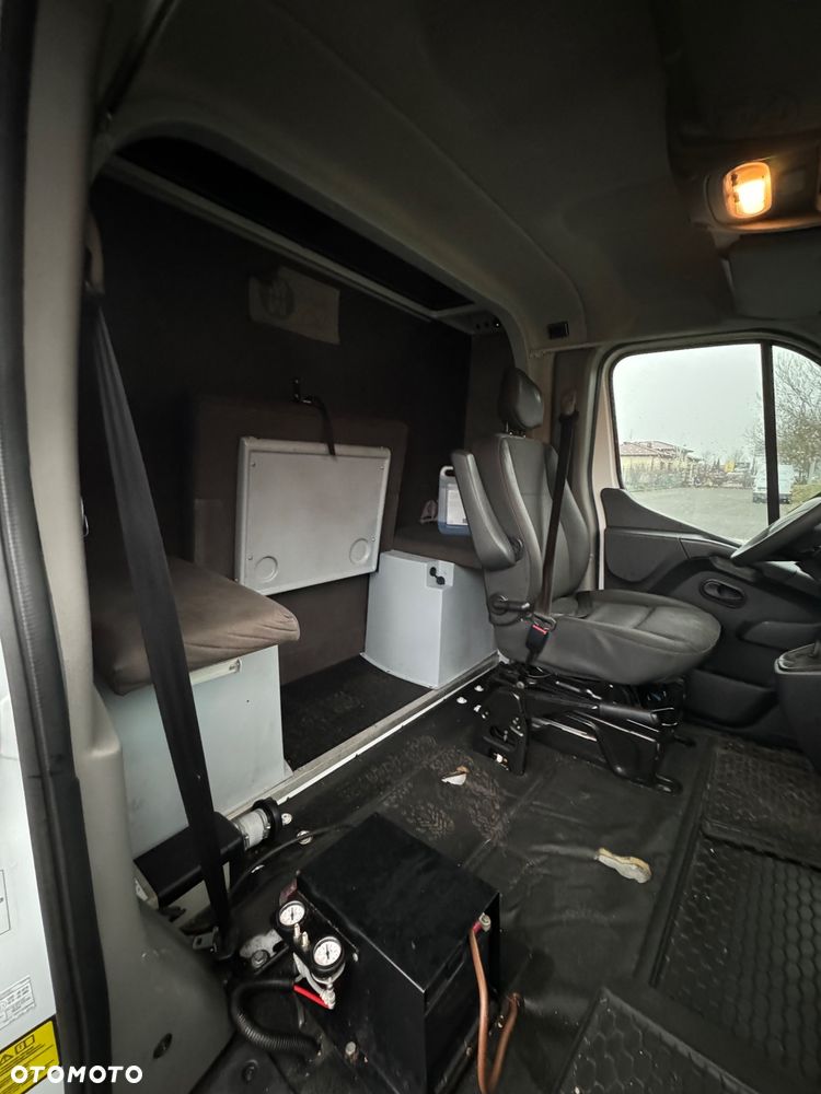 Opel Movano - 7