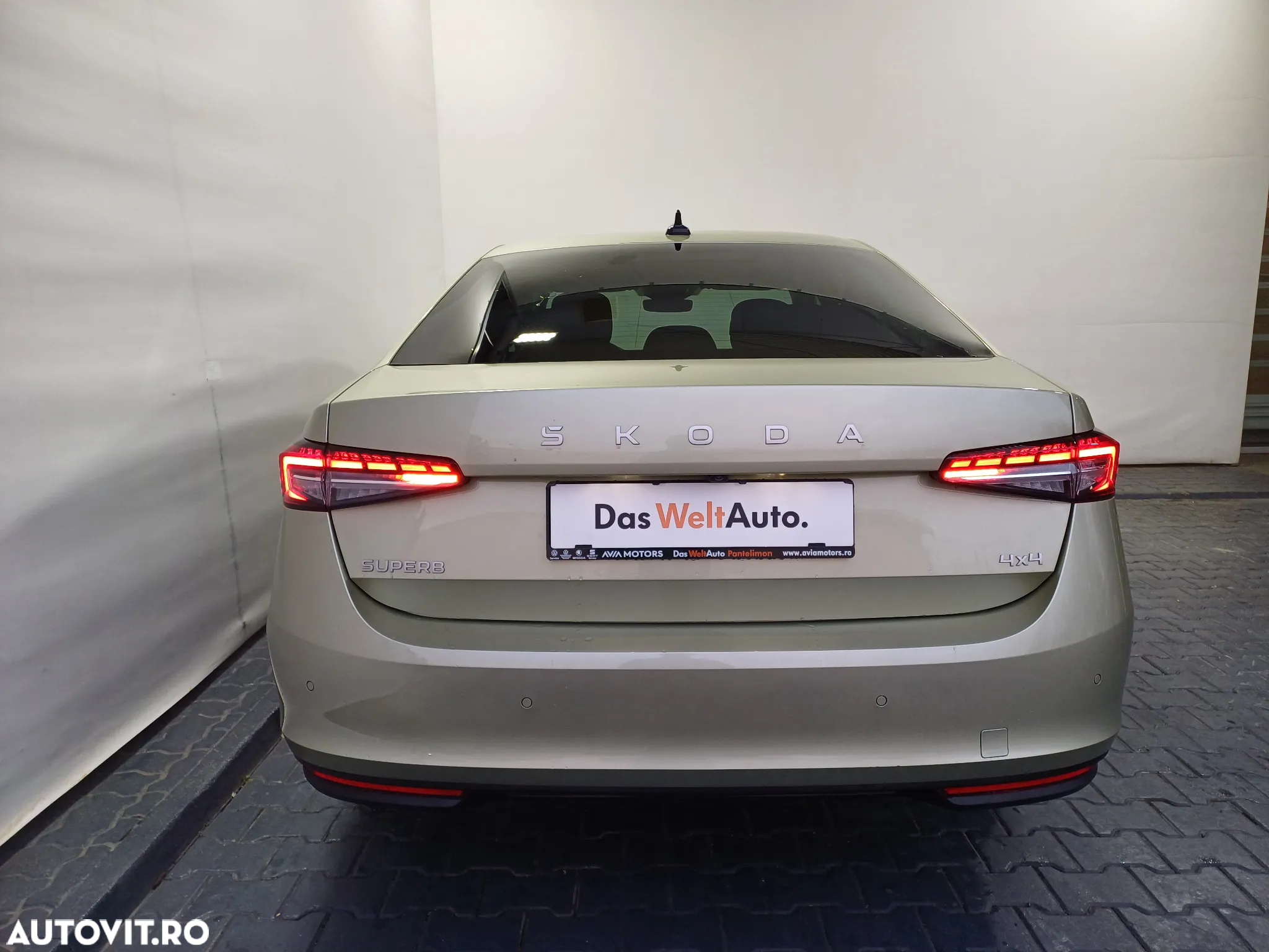 Skoda Superb 2.0 TDI 193 CP 4x4 DSG Selection - 37