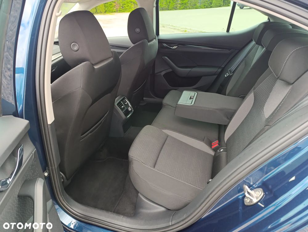 Skoda Octavia 2.0 TDI Ambition - 16
