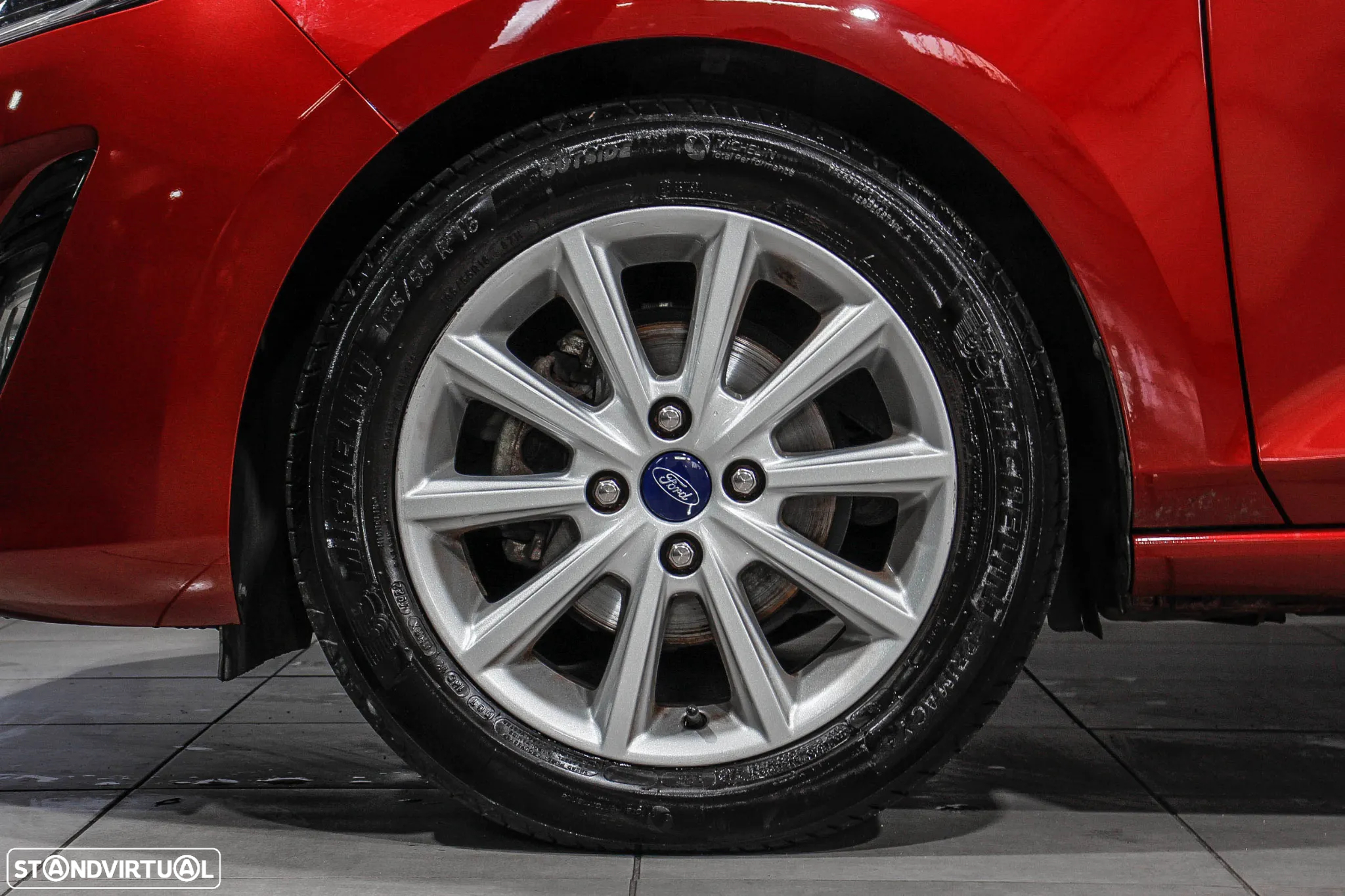 Ford Fiesta 1.0 EcoBoost Titanium - 12