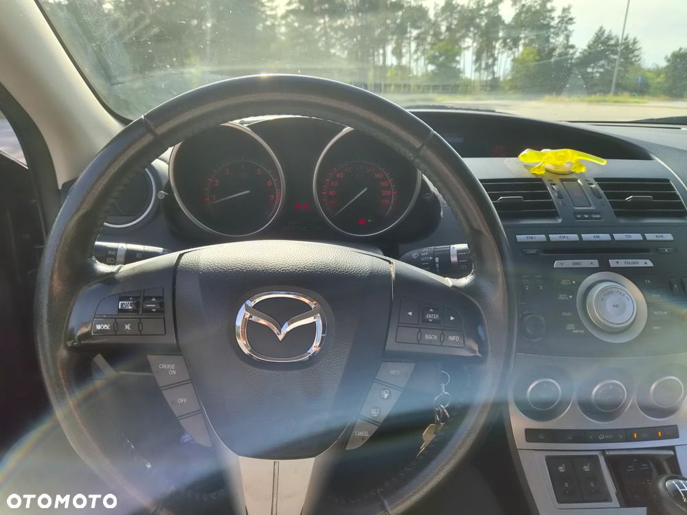 Mazda 3 - 13