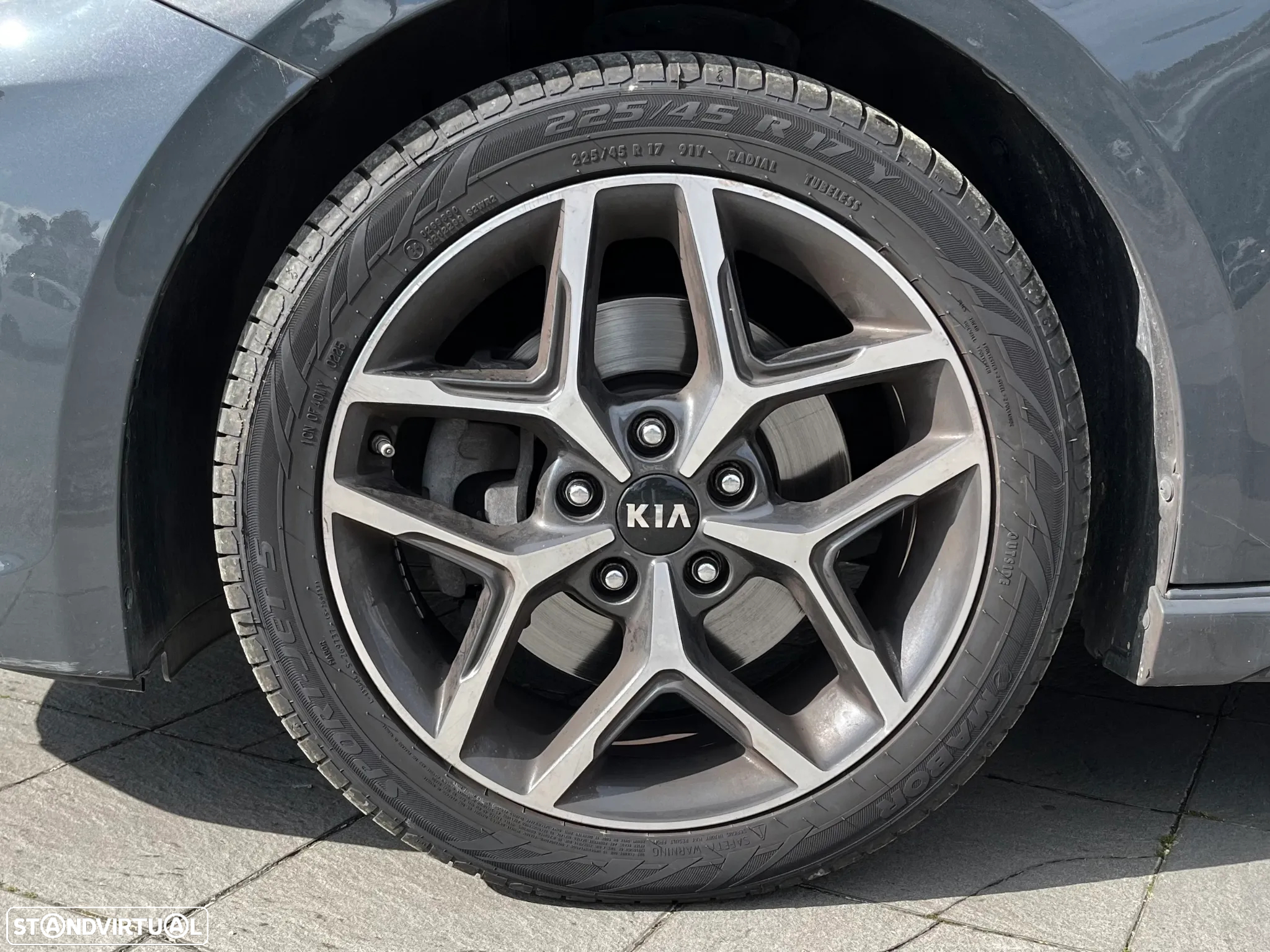 Kia Ceed 1.6 CRDi GT Line - 3