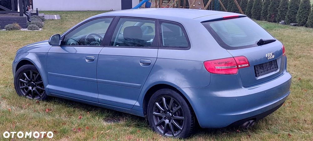 Audi A3 Sportback 2.0 TDI DPF Attraction - 6