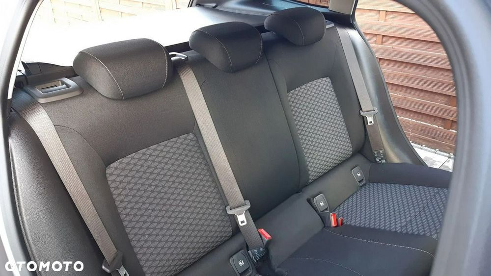 Opel Astra 1.4 Turbo Edition - 15