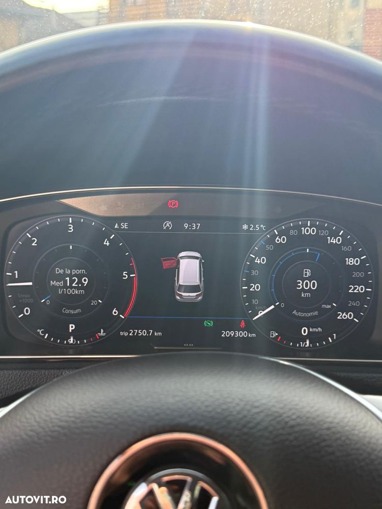 Volkswagen Golf 1.6 TDI DSG Highline - 9