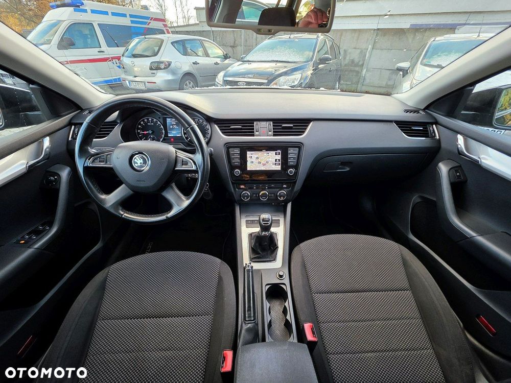 Skoda Octavia 1.6 TDI Greenline - 12