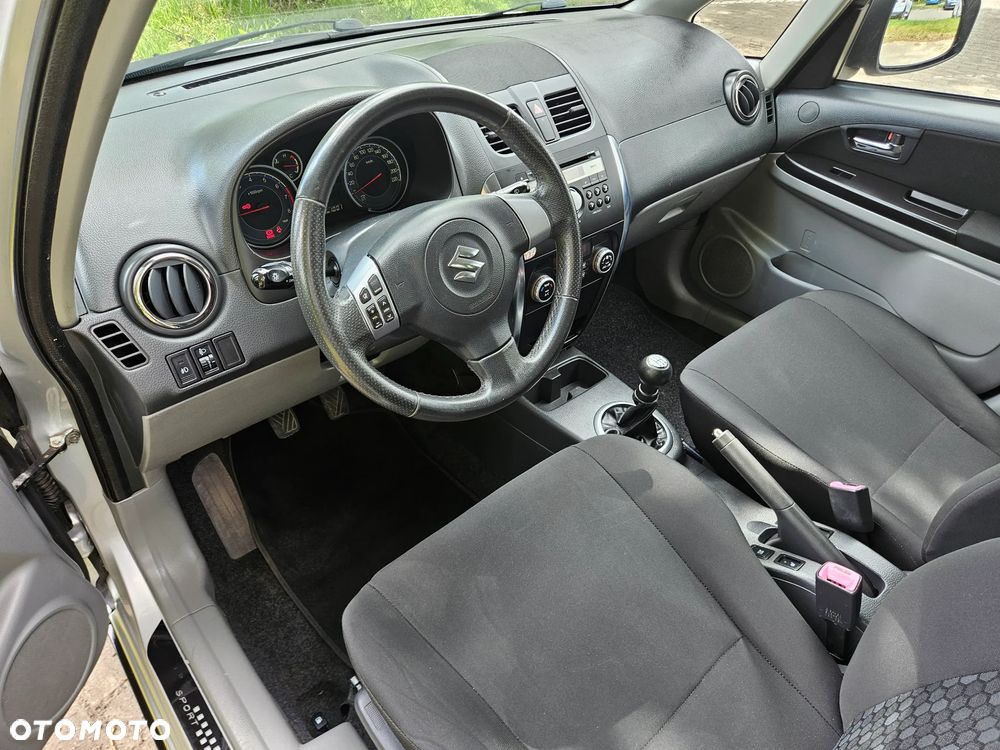Suzuki SX4 1.6 Comfort - 11