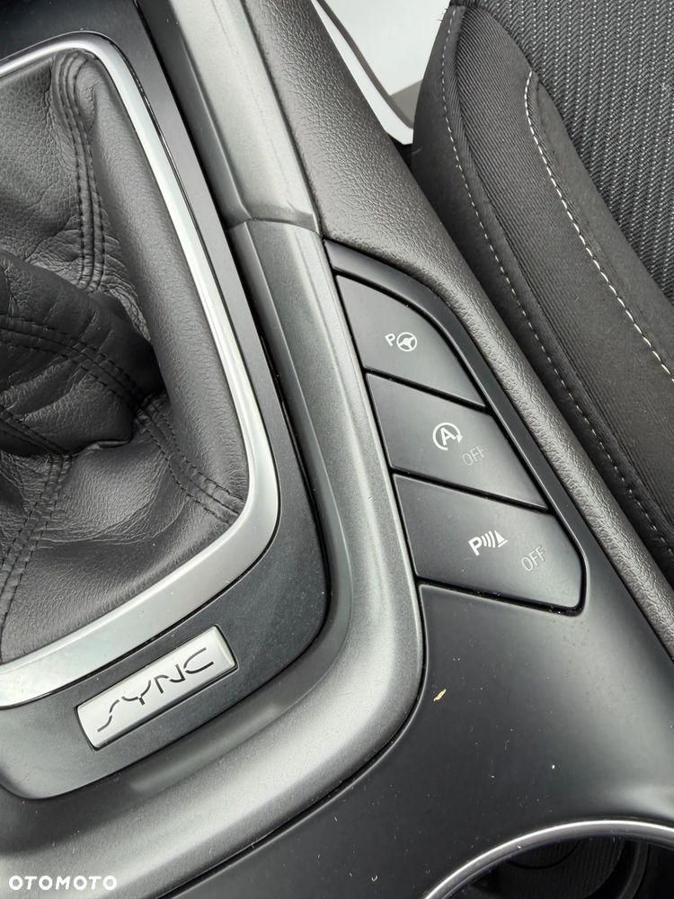 Ford Mondeo 2.0 TDCi STart-Stopp Titanium - 13