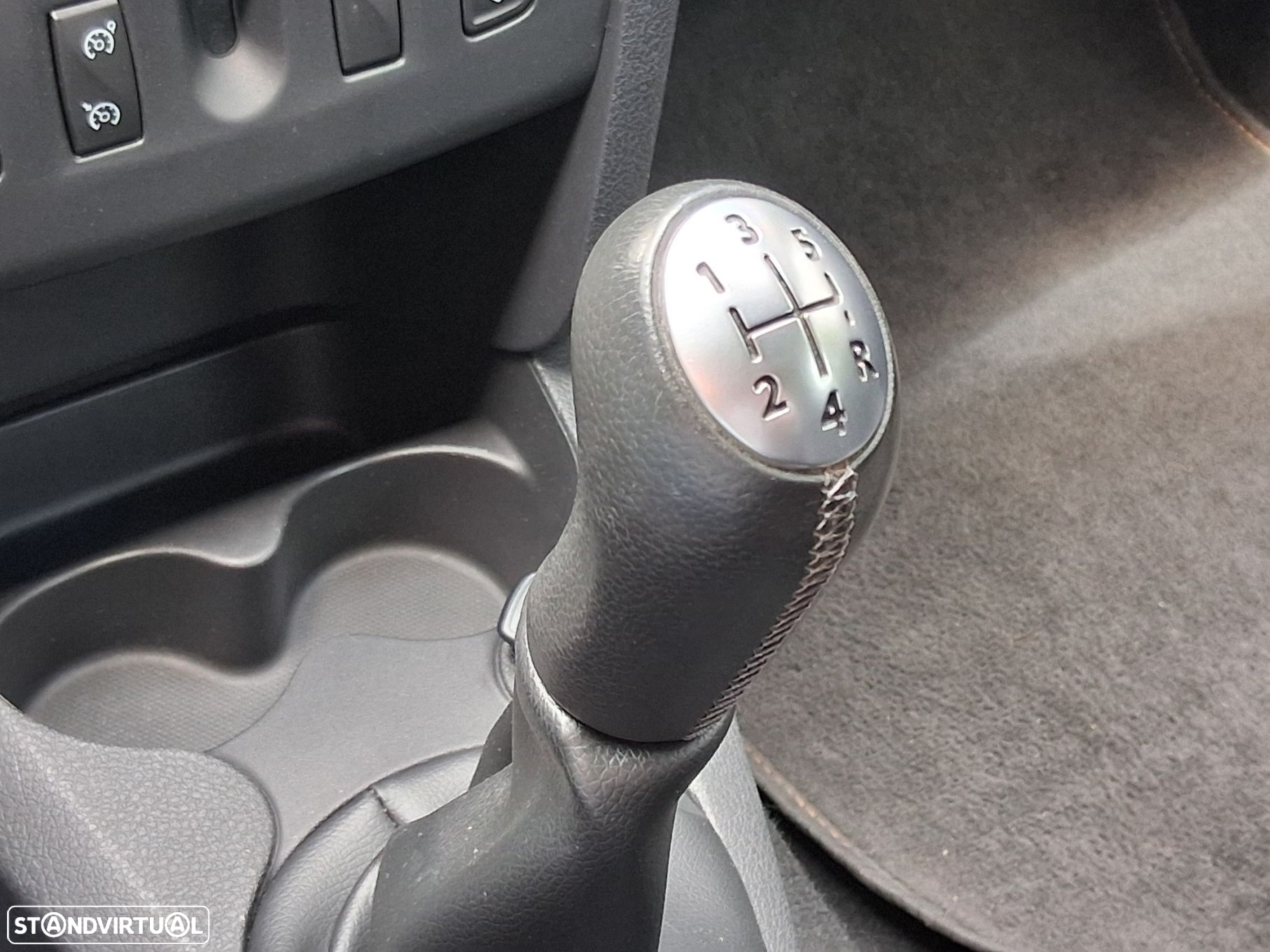 Dacia Logan MCV 1.5 dCi Stepway - 51