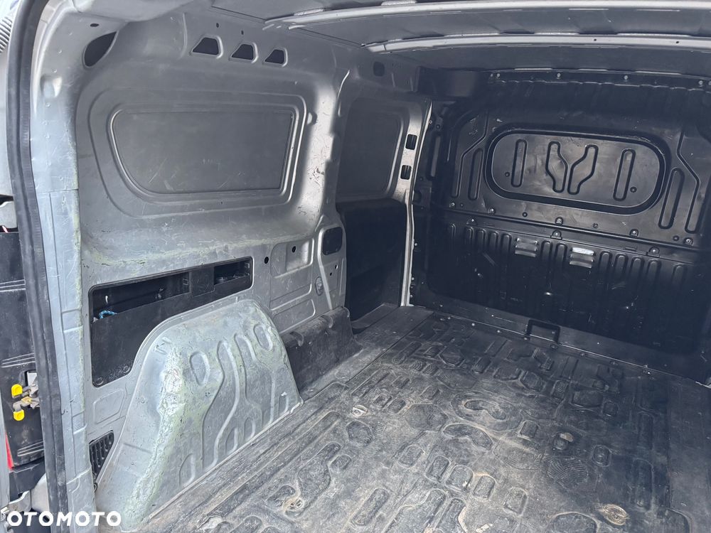 Fiat DOBLO MAXI - 10