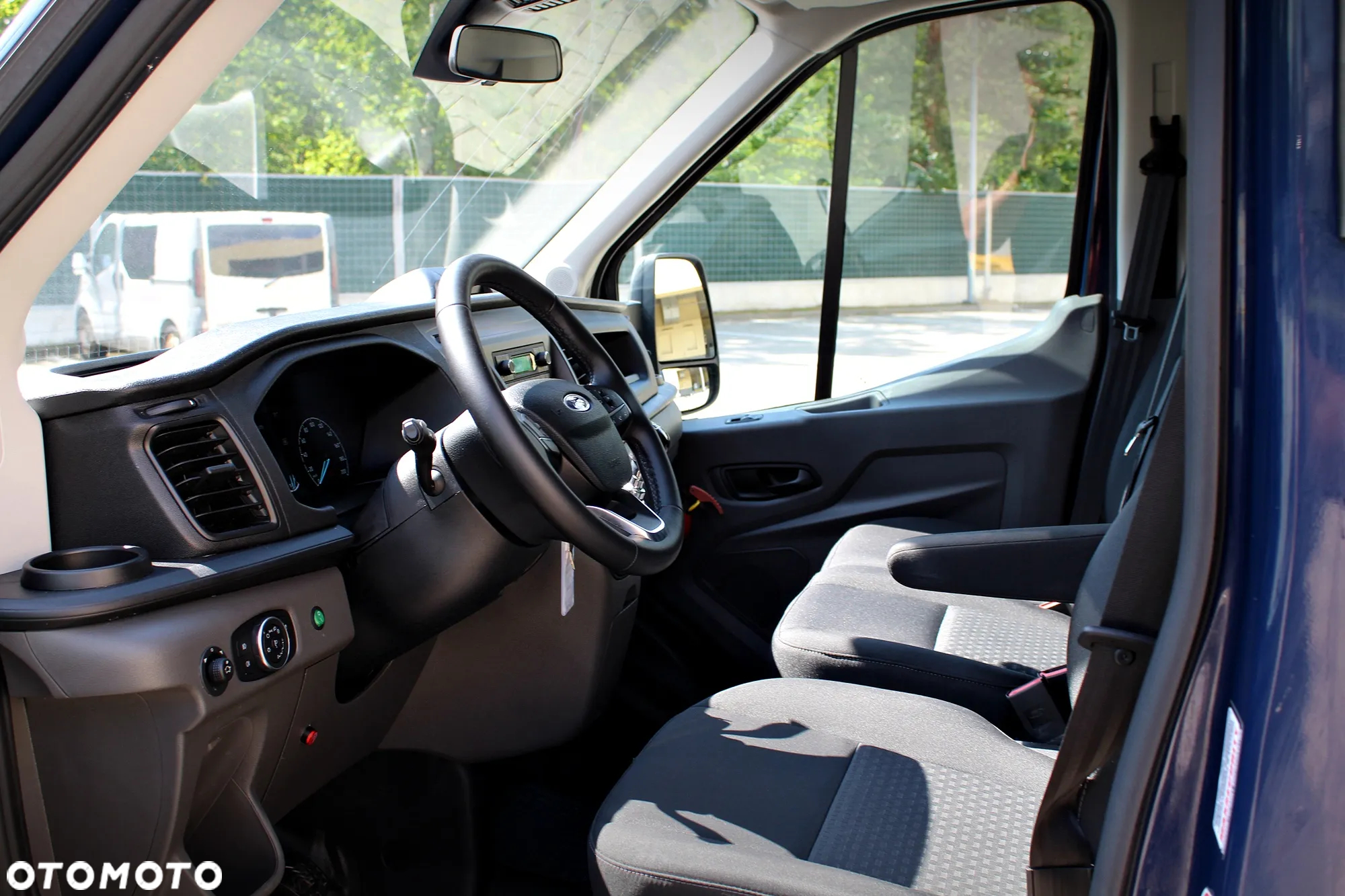 Ford Transit kontener 9 euro palet + winda BAR 750kg - 17