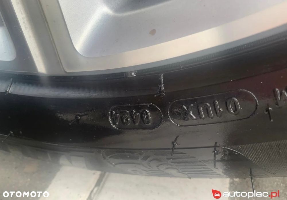 Volvo XC 90 D5 SCR AWD Inscription 7os - 23