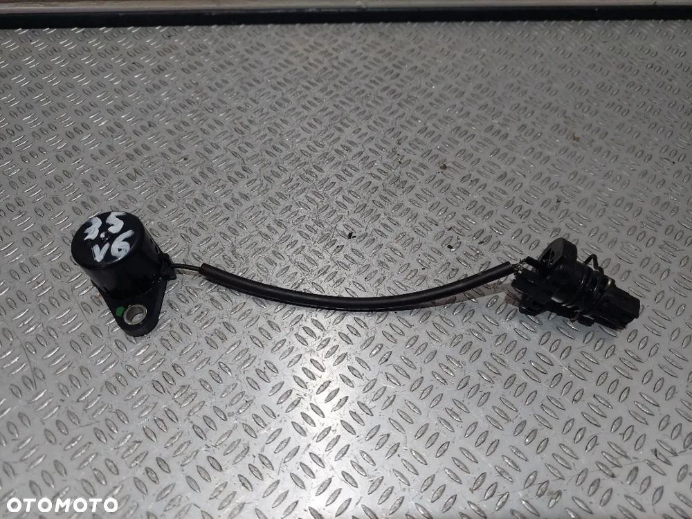 CZUJNIK POZIOMU OLEJU LEXUS RX450 3,5 V6 HYBRYDA R2016 - 1