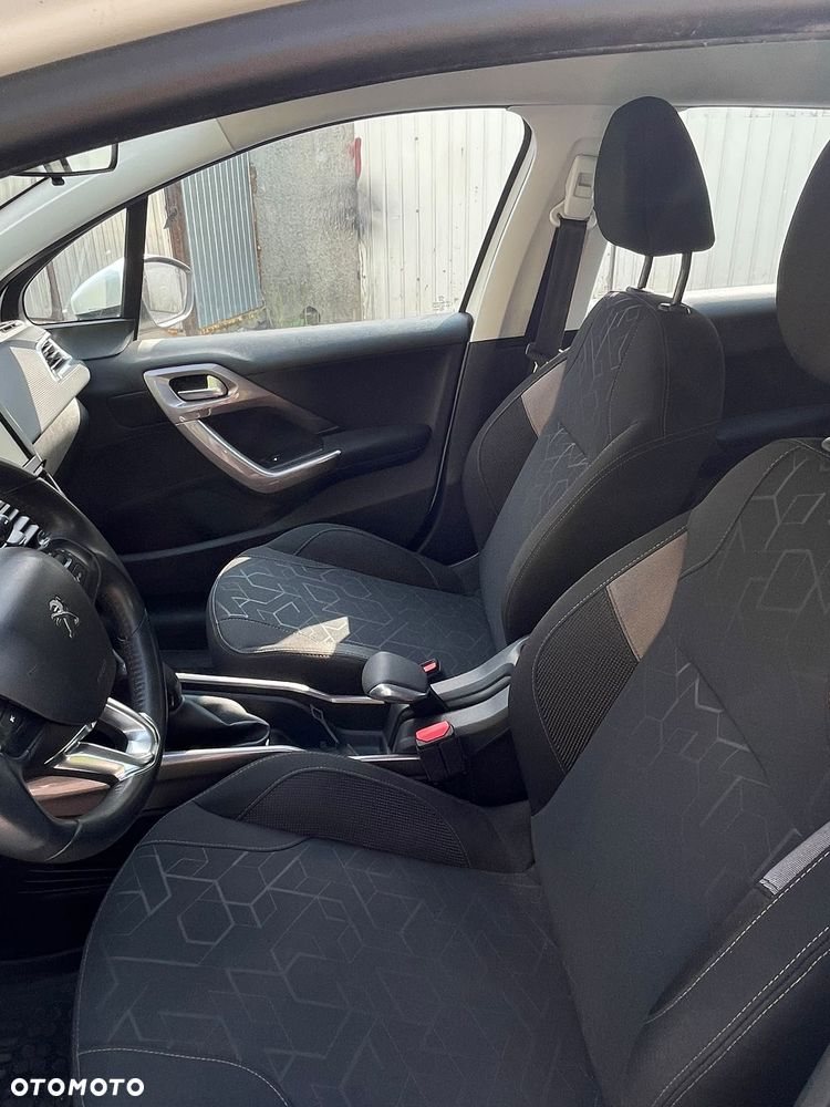 Peugeot 2008 82 VTI Active - 10