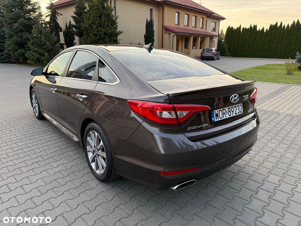 Hyundai Sonata 2.4 SE - 12