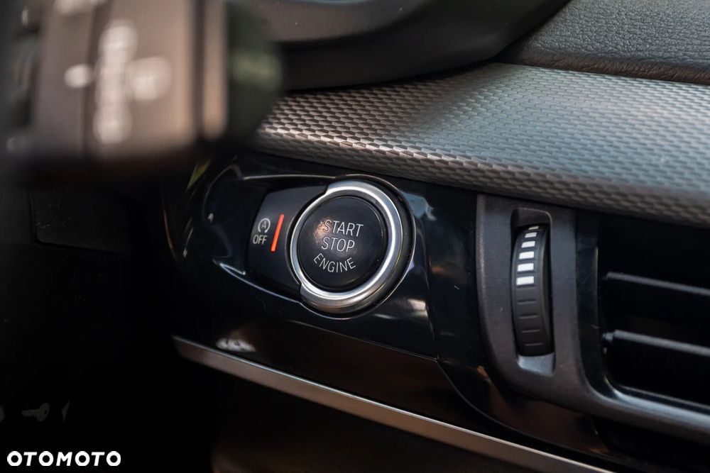 BMW X5 xDrive40d - 22