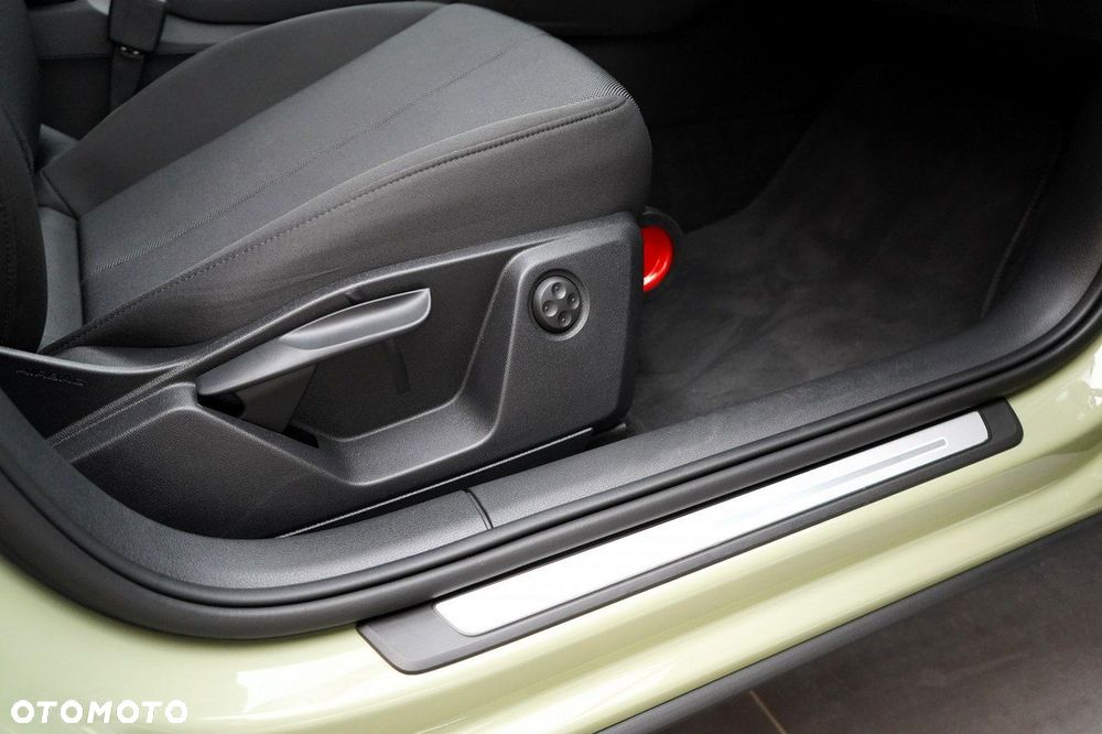 Audi Q2 - 25