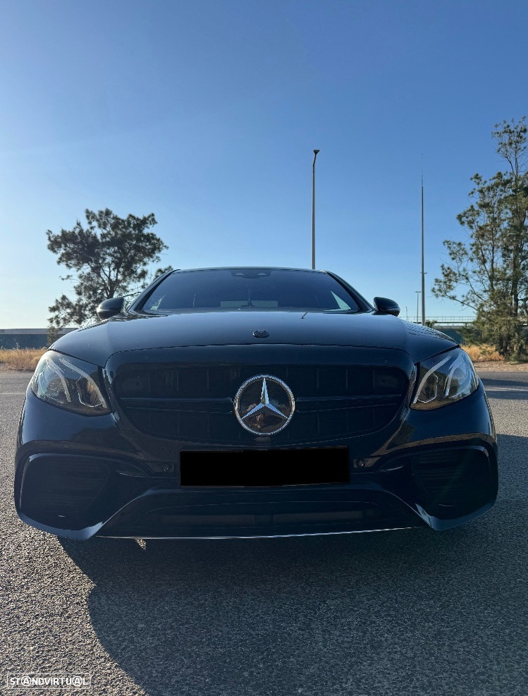Mercedes-Benz 220 - 2