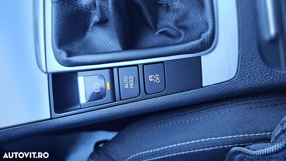 Volkswagen Passat CC - 11