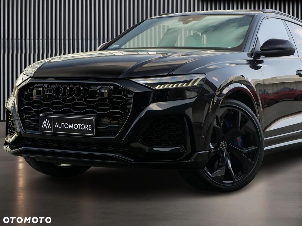 Audi RS Q8 - 2