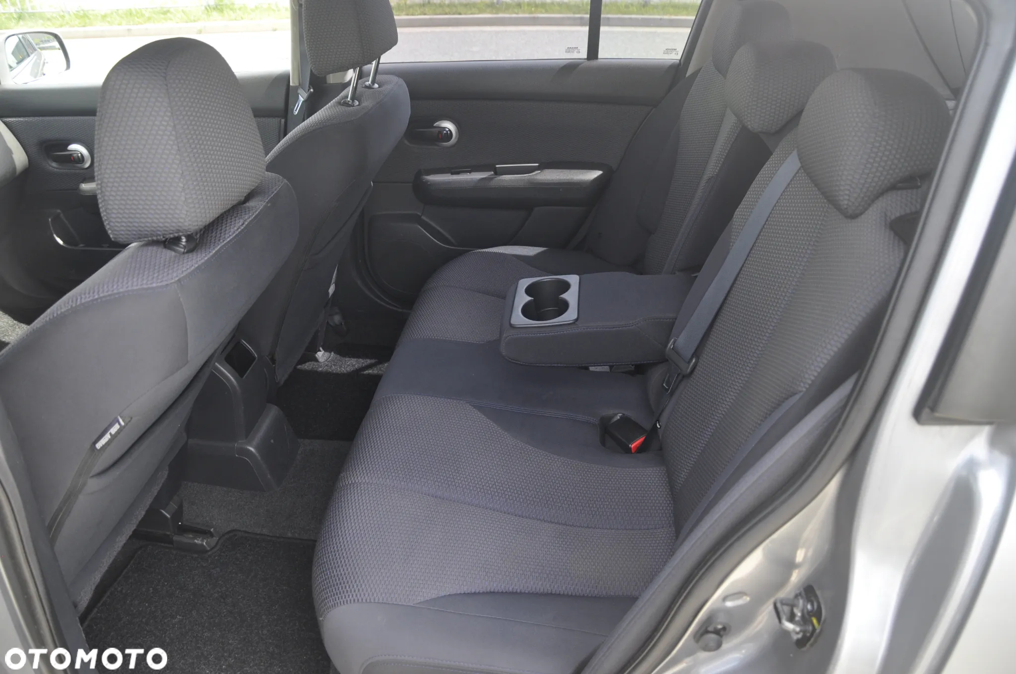 Nissan Tiida 1.6 Visia AC/CD - 20
