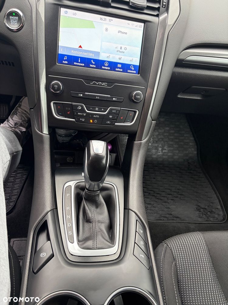 Ford Mondeo - 8