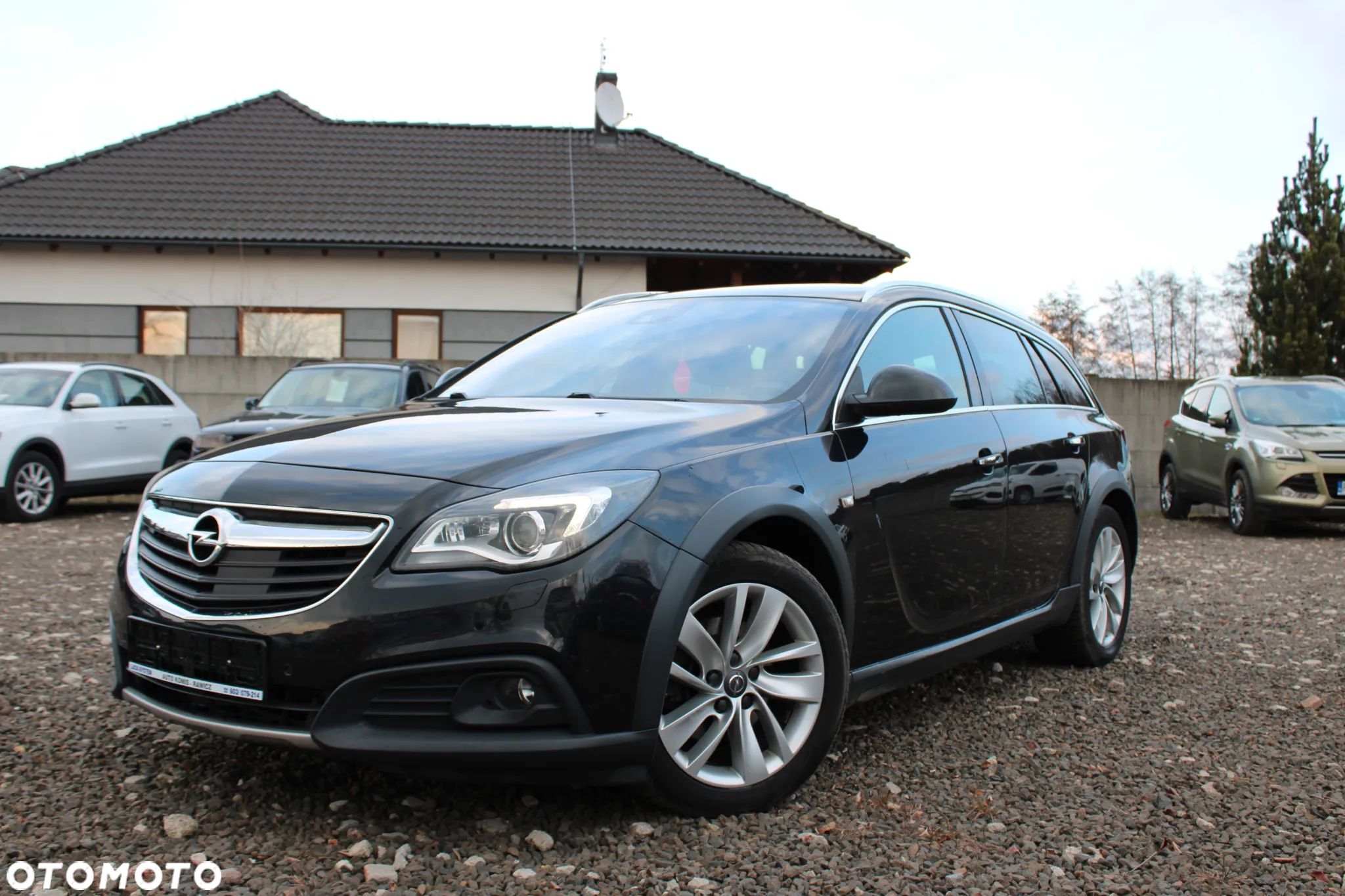 Opel Insignia 2.0 Bi Turbo CDTI 4x4 Country Tourer - 1