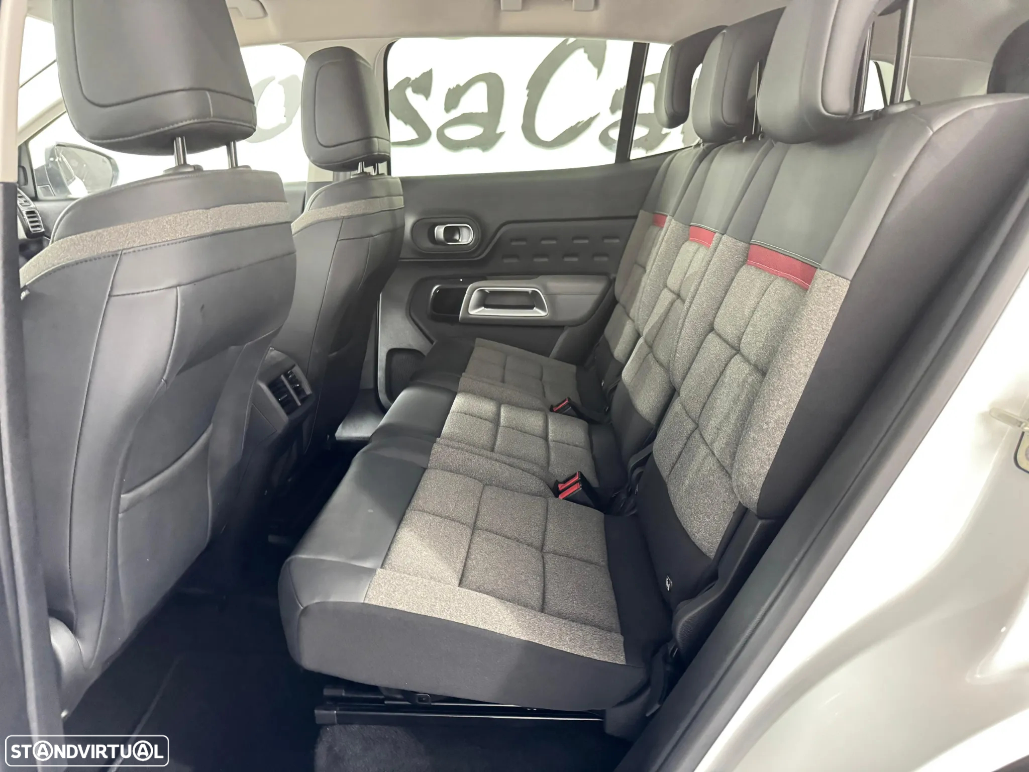 Citroën C5 Aircross 1.6 Hybrid Shine e-EAT8 - 17