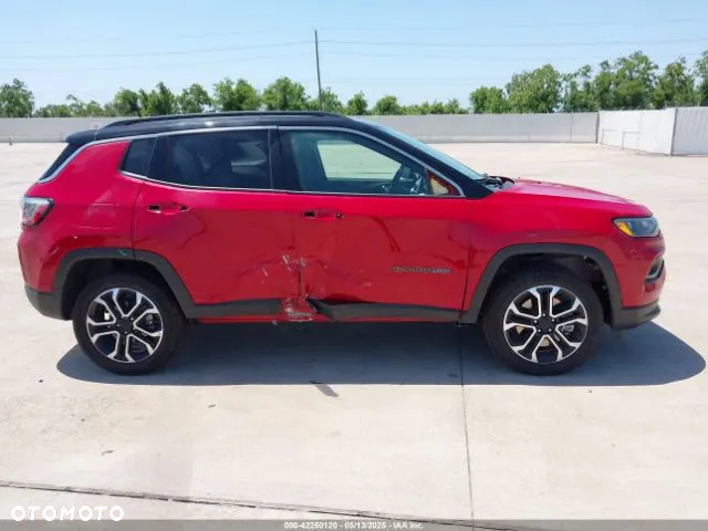 Jeep Compass - 12