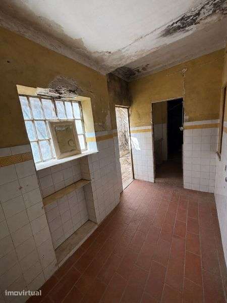 T3 135m² em Almada | Sem Caução | Água e Luz Incluídas | 800€/Mês - Grande imagem: 5/6