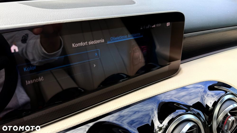 Mercedes-Benz Klasa A 220 4-Matic 7G-DCT - 37